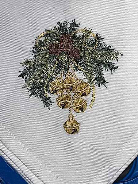EMBROIDERED CHRISTMAS dinner napkins
