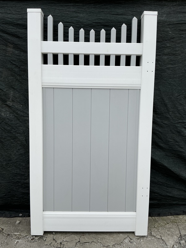 Picket Top Privacy Scalloped White Frame Grey Fill 39x72