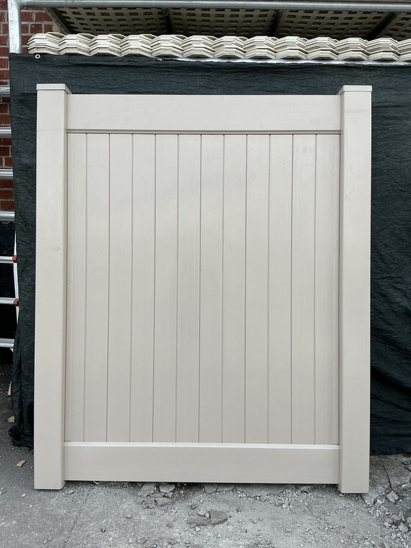 Full Privacy Clay (uprights 5x5) 59.75x72