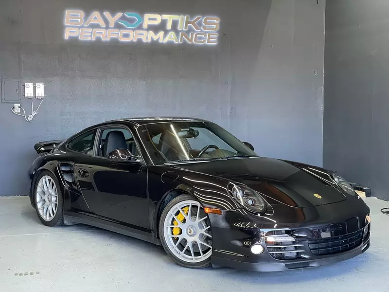 Porsche 997 (2004–2013) Xenon Headlight Blackout Package – Carrera, Turbo, GT2, GT3