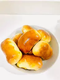Seeni Sambol Bun - 1 pcs