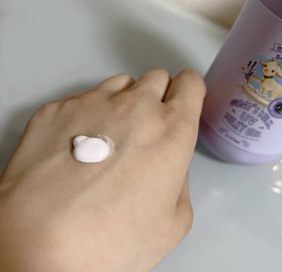 Goat's Milk UV Milky Gel with Hatomugi SPF50+ PA++++ 400ml