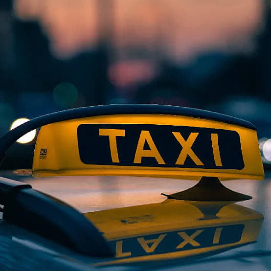 Taxi Sedan – Norman Manley International Airport (KIN) ↔ Savanna-la-Mar Hotels (Westmoreland)