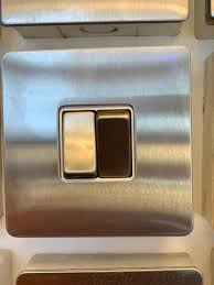 SWITCH 2 GANG  2 WAY BRASS