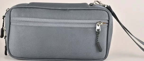TRAVEL DOPP KIT 2