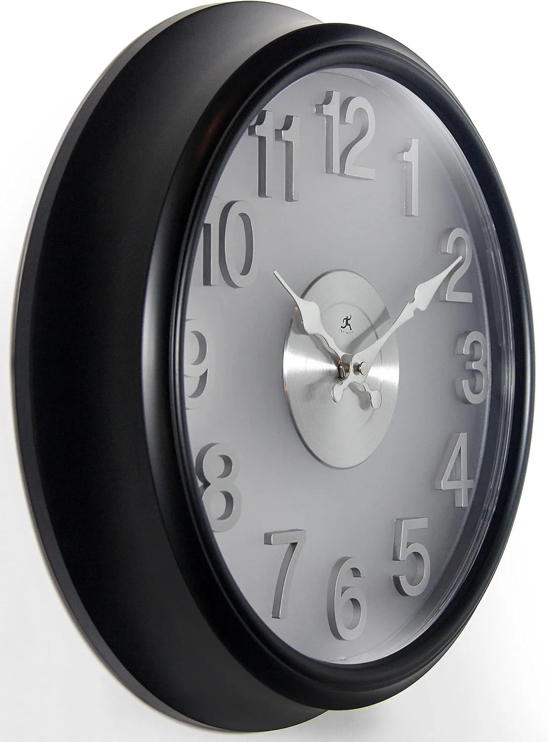 Infinity Instrument 15 Inch The Onyx Modern Contemporary Sleek Indoor Round Non-Ticking Silent Battery Operated Easy to Read
