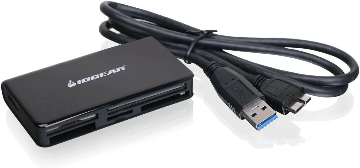 IOGEAR USB 3.0 Compact Flash Memory Card Reader - Rate Up To 5Gbps - Read 5 Cards Simultaneously