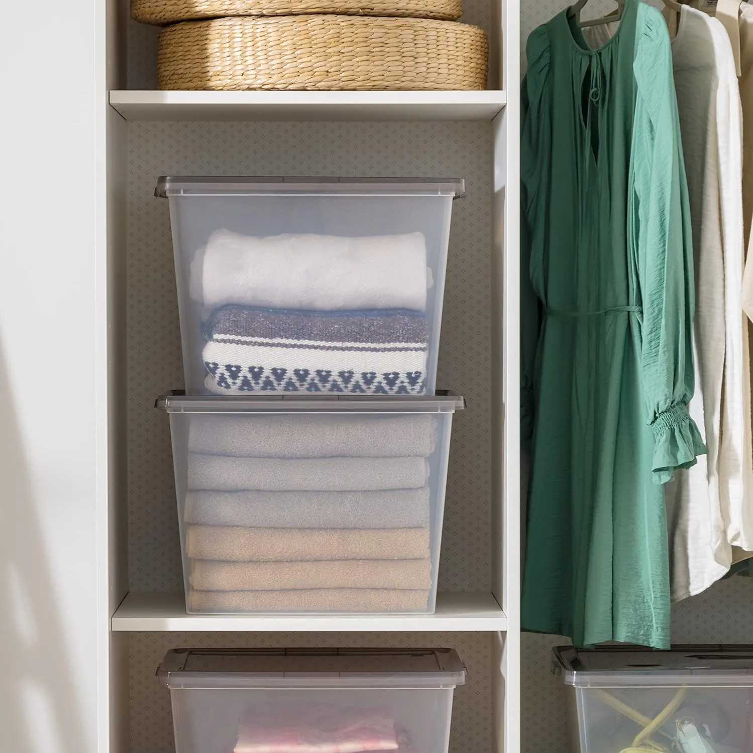 IRIS USA 36 Quart Snap Top Plastic Storage Bin, 6 Pack