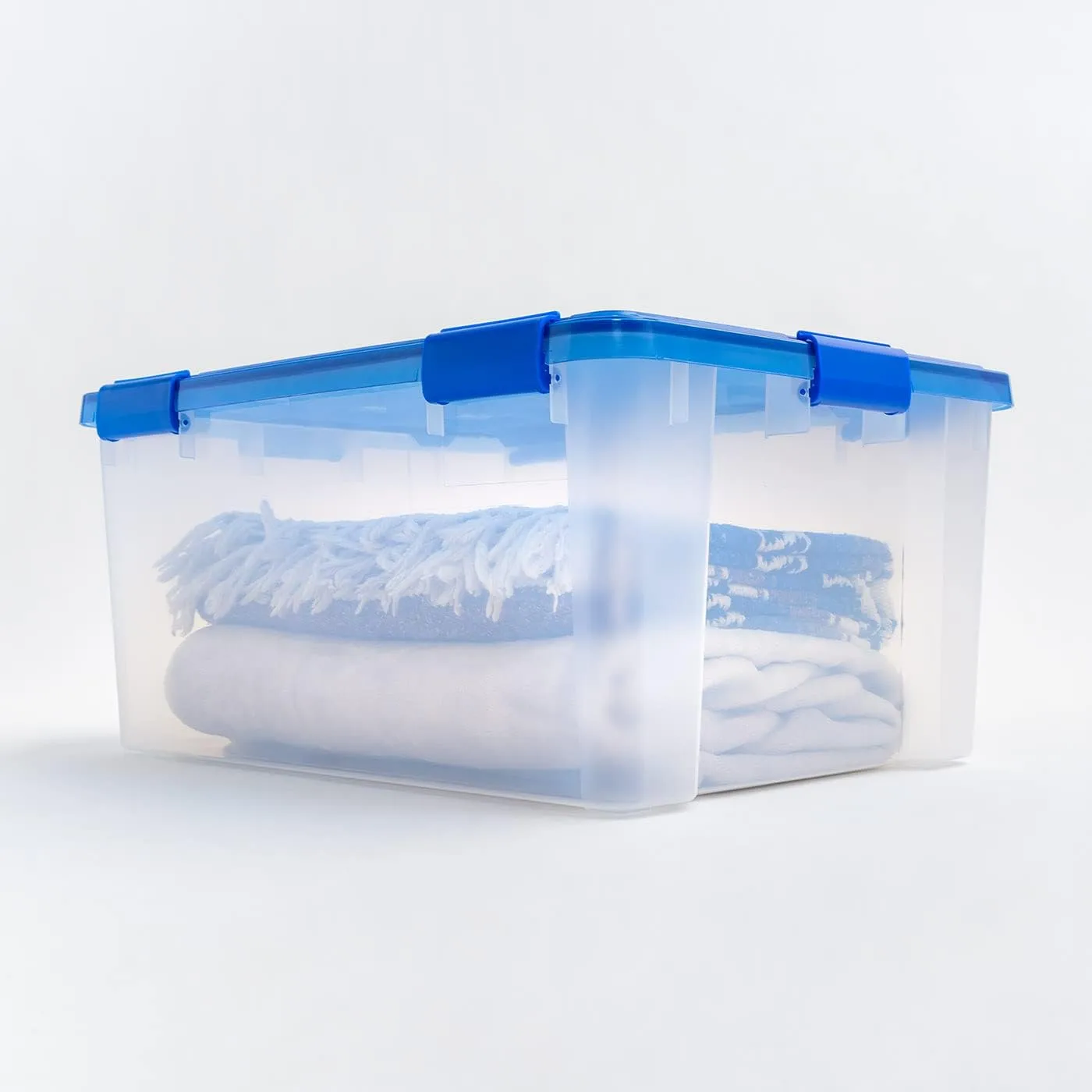 Iris Ultimate Weatherpro Storage Boxes, 23-5/8inL x 20-1/16inW x 16-3/16inH, 60 Qt, Clear, Set Of 4 Boxes