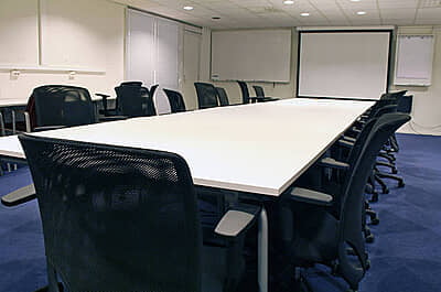 DENOBASE CONFERENCE HALL - MINI SHOP