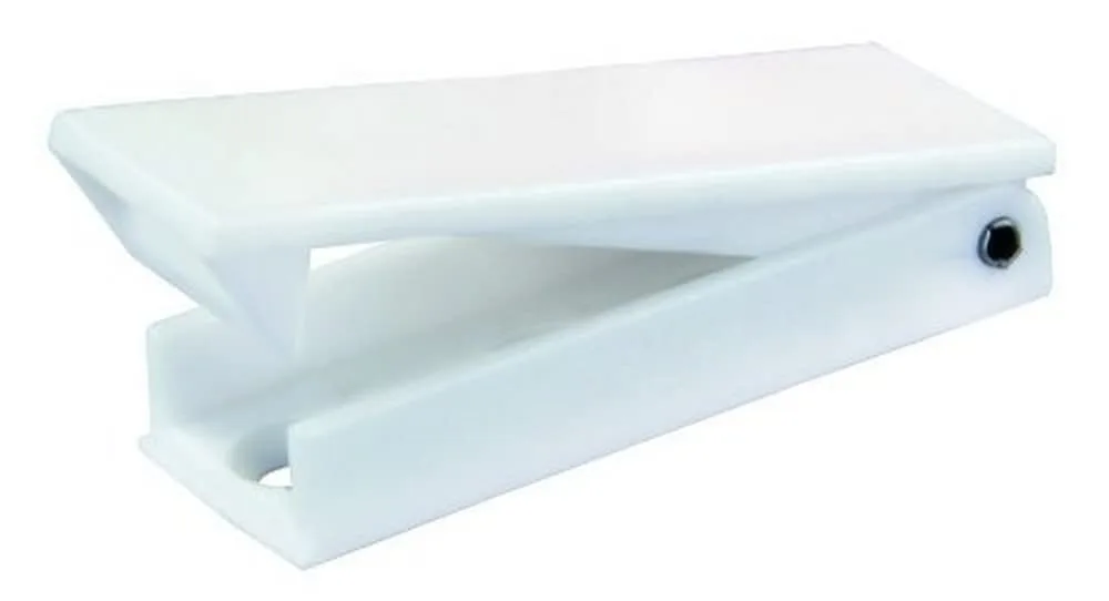 JR PRODUCTS Replacement Baggage Door Catch