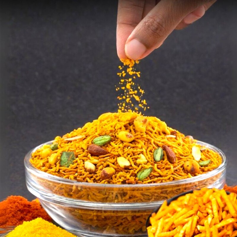 Kashmiri Mixture / Kashmiri Namkeen