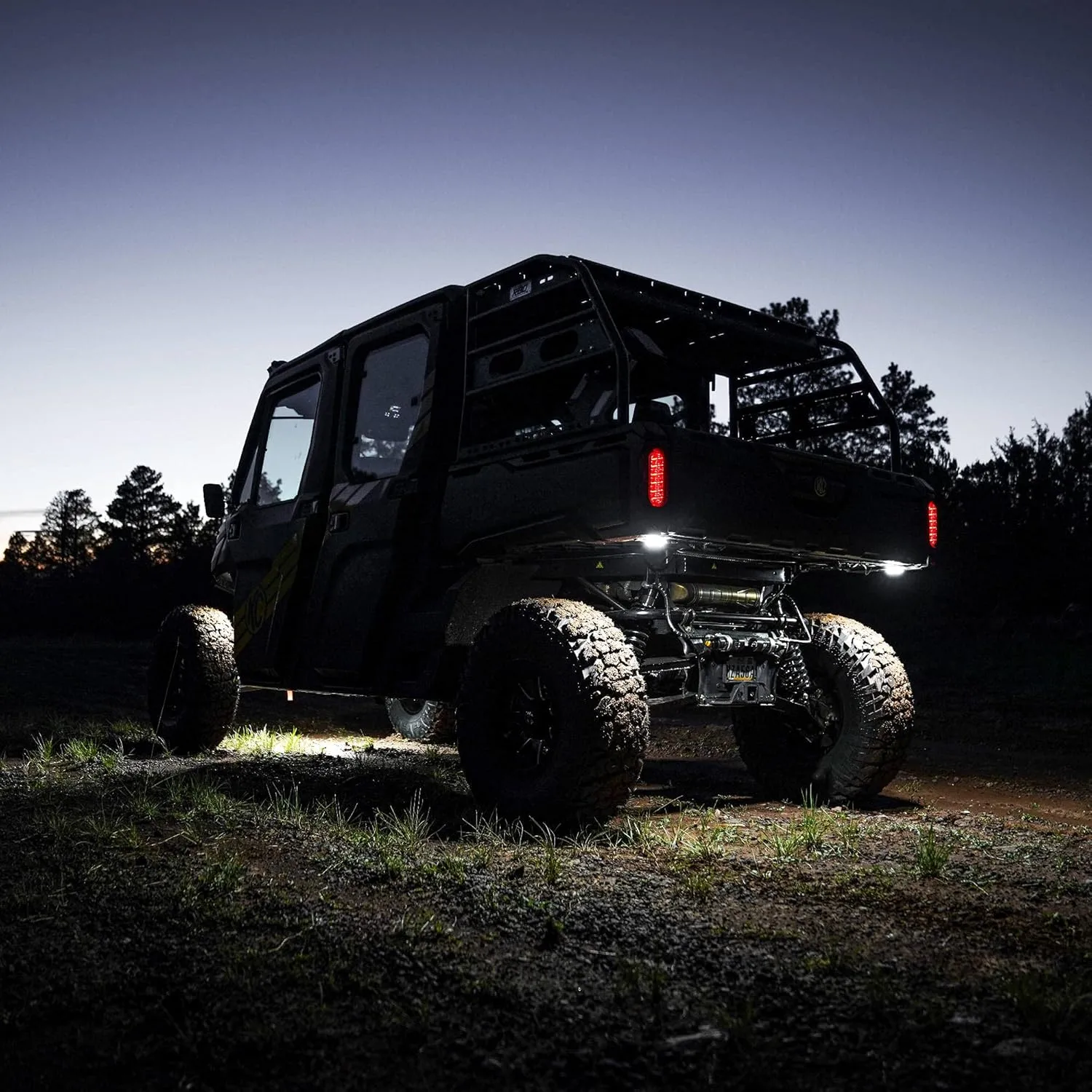 Cyclone V2 LED Rock Light - 6-Light System - Clear - 5W Flood Beam
