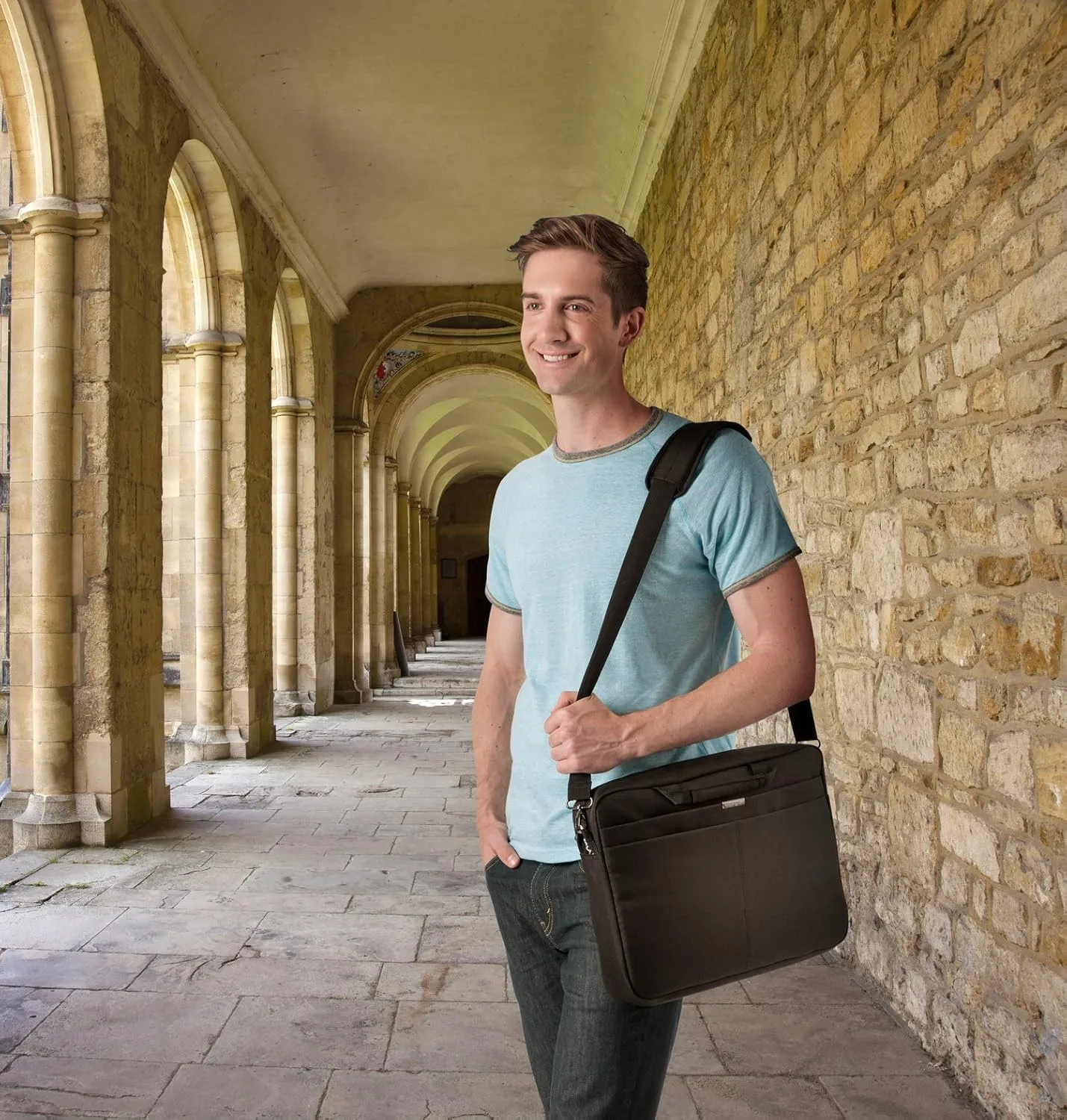 Kensington LS240 Carrying Case for 10in to 14.4in Notebook - Black - Drop Resistant - Handle, Shoulder Strap, Trolley Strap