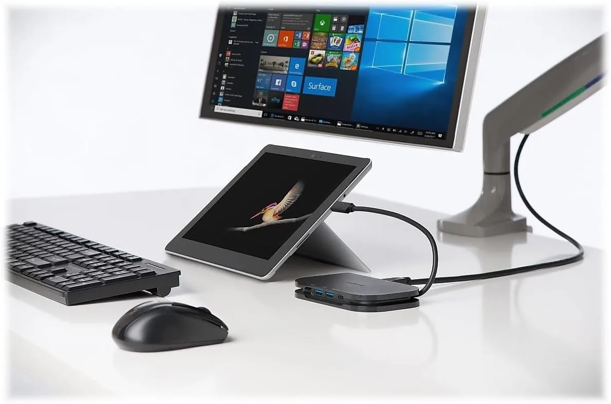 Kensington SD1610P Surface Dock for Microsoft Surface Pro 11, 10, 9, 8, 7 & 7+, Surface Pro X, Surface Go