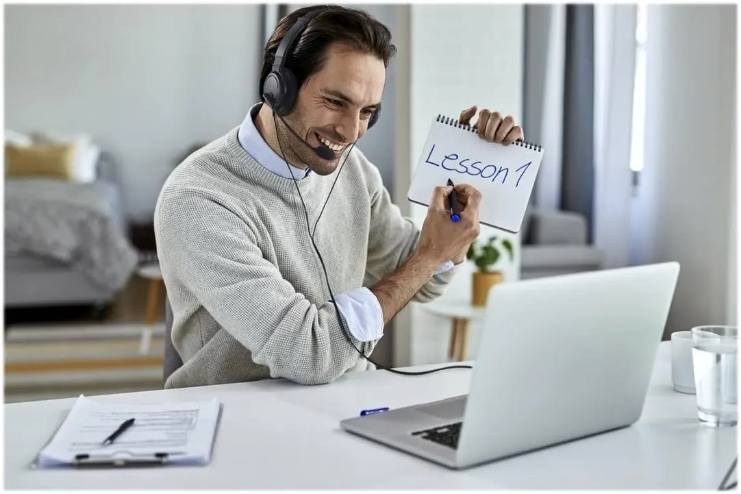Kensington Hi-Fi USB Headphones with Mic & Volume Control Button (K33065WW) USB-A