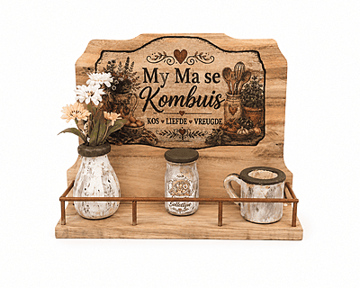 Farmhouse Kitchen Shelf Décor – “My Ma se Kombuis” Display Shelf