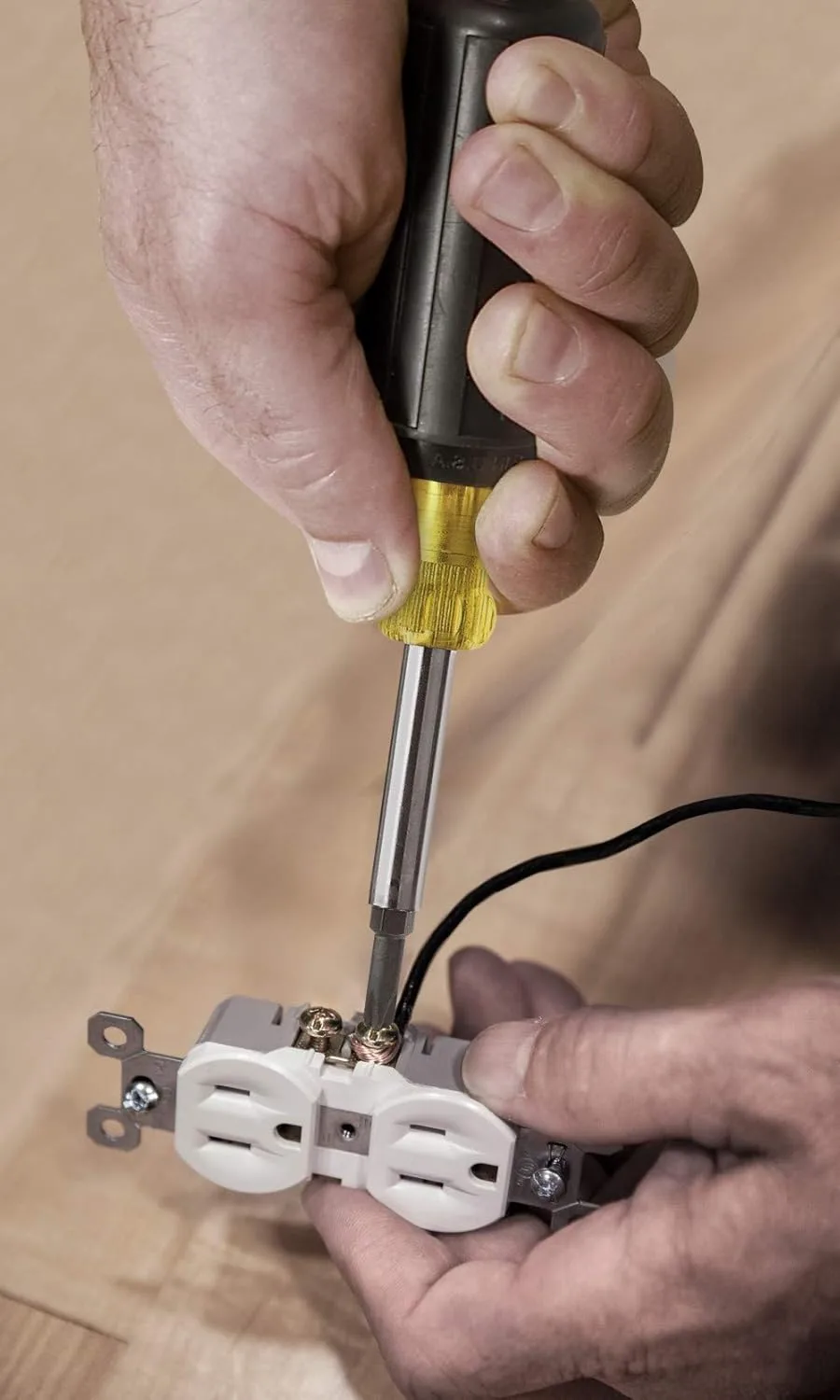 Klein Tools 10-in-1 Multi Tool - Multi-Bit Screwdriver/Nut Driver, Industrial Strength Bits, Phillips, Slotted