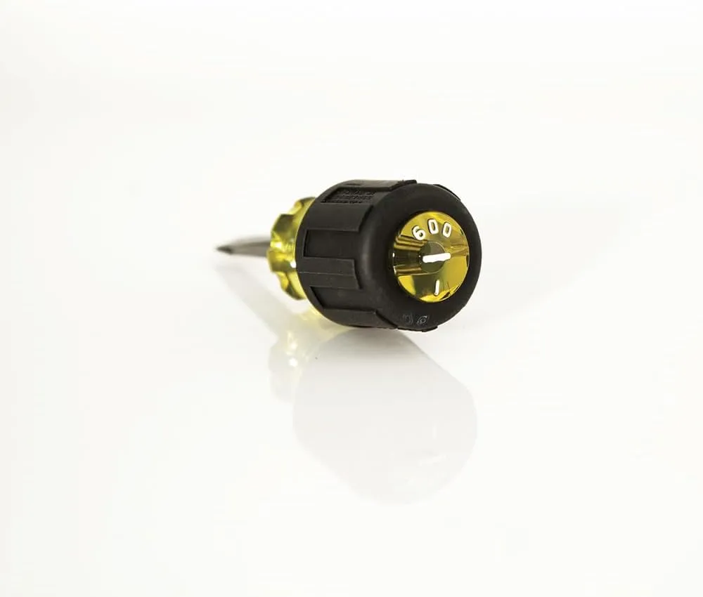 Klein Tools Stubby Screwdriver with Cushion-Grip Handle and 1-1/2-Inch Round Shank