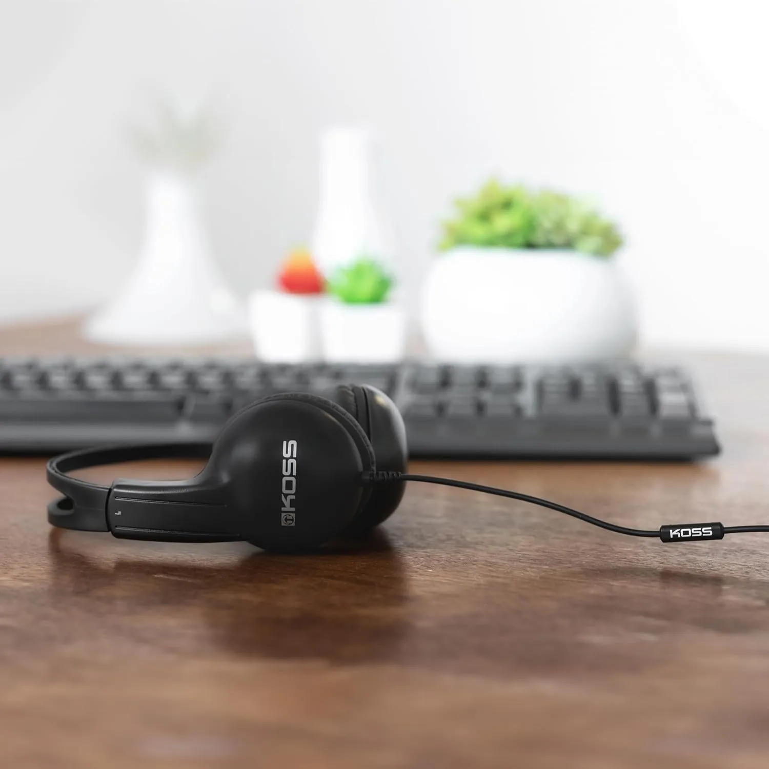 Koss UR10i Lightweight Wired Headphone, Black