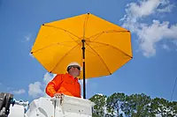 Lapco FR LAP-UM7VB Heavy-Duty Construction Umbrella, Vinyl, 7', Blue 7 FT LAP-UM7VB BLUE