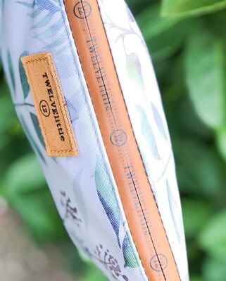 TWELVElittle Insulated Pouch Leaf TWELVElittle Insulated Pouch Leaf