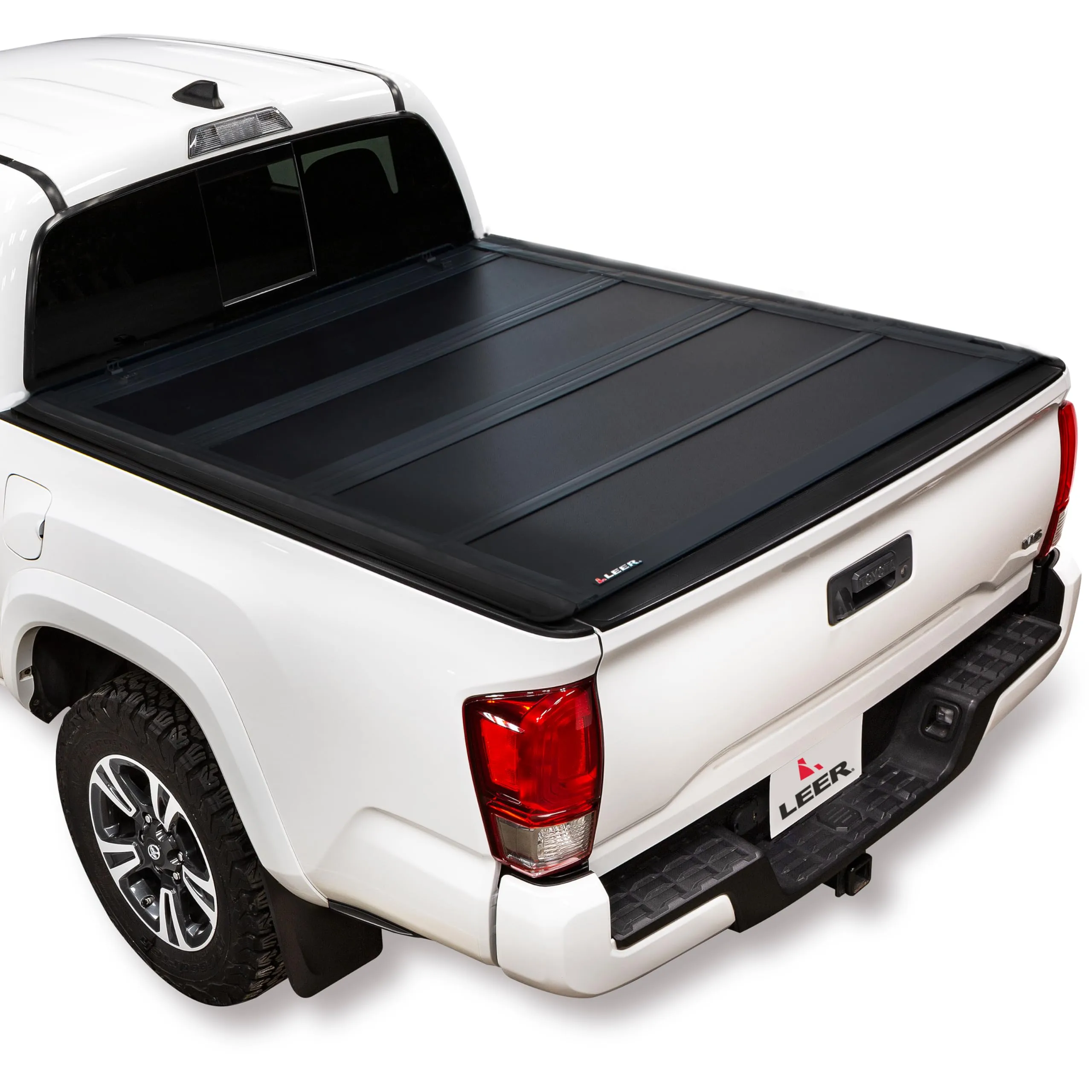 LEER HF650M Quad-Folding Tonneau Cover, Fits 2022-2026 Nissan Frontier with 4'10" Bed