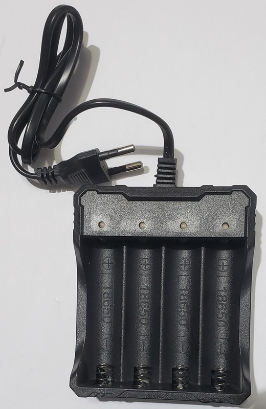 18650 3.7V 4.2V Lithium charger 4 batteries
