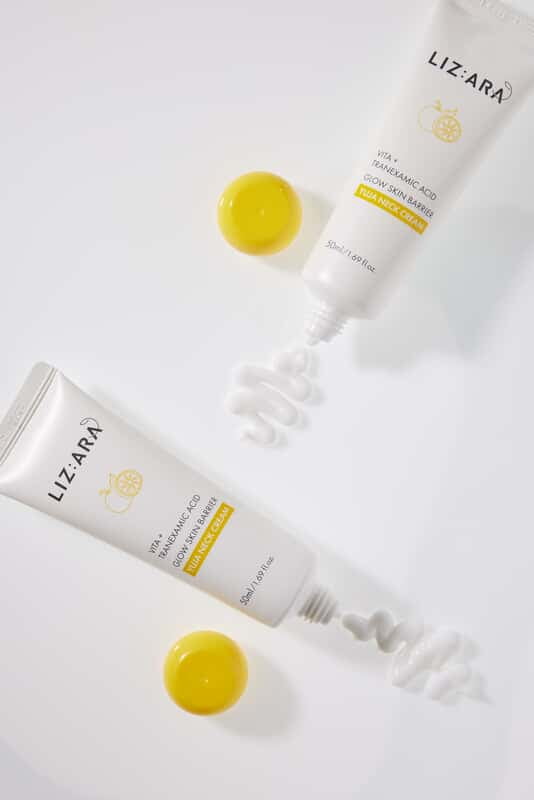 LIZARA Glow Skin Barrier Yuja Neck Cream