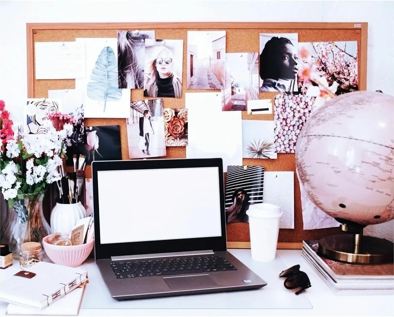 Lorell Desk Pad, 24 x 19 Inches, Clear