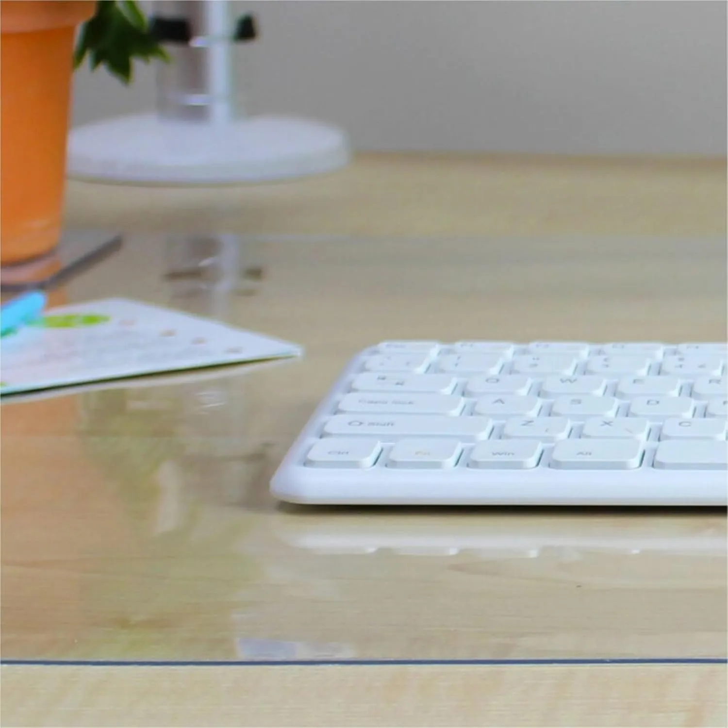 Lorell Desk Pad, 24 x 19 Inches, Clear