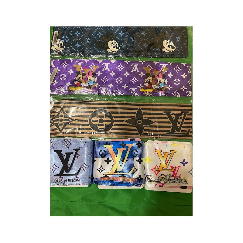 L Vee Twilly Edge Scarf