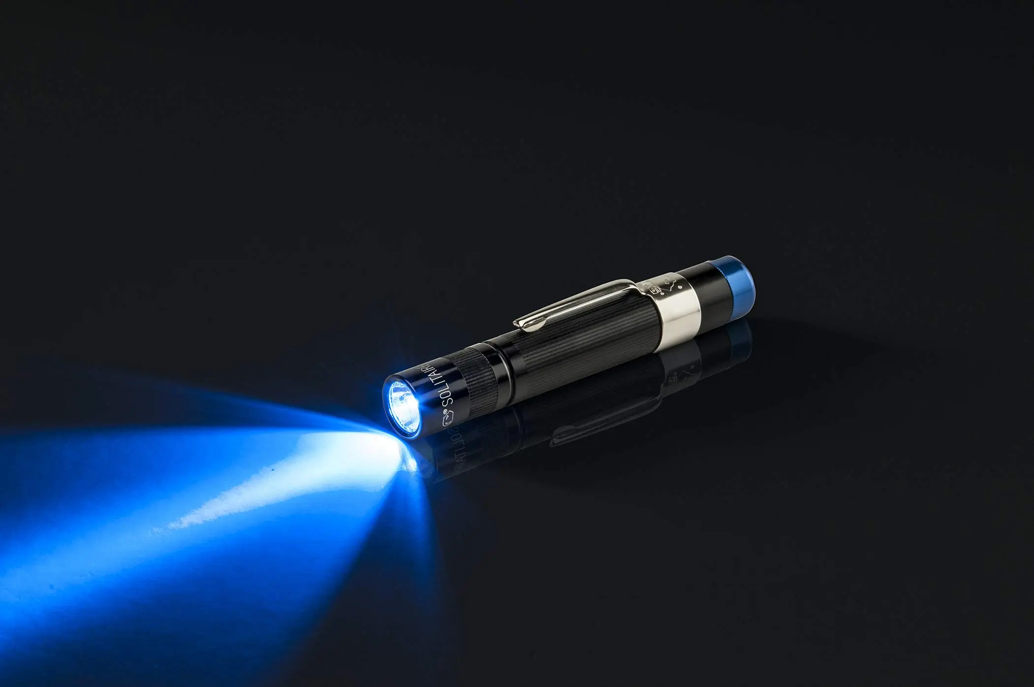 MAGLITE Solitaire Spectrum Series LED AAA Flashlight