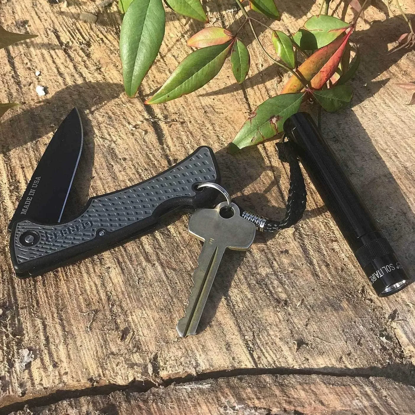 Maglite, Solitaire LED with Gerber Knife Combo, Black