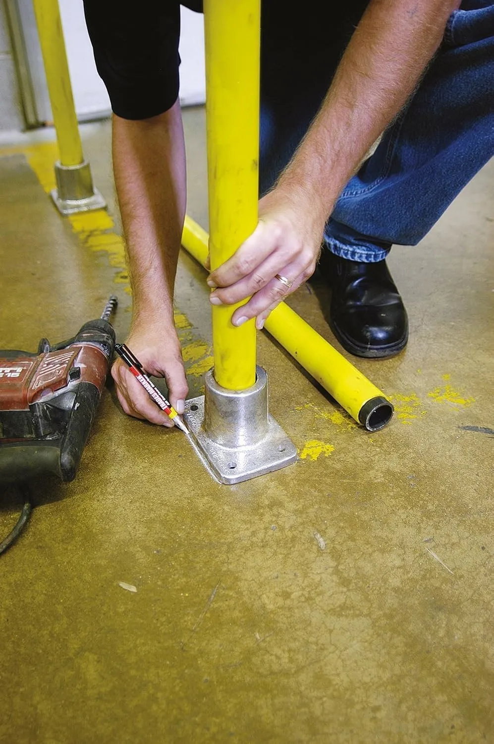 Markal Trades-Marker Refillable All-Surface Marker and Refills