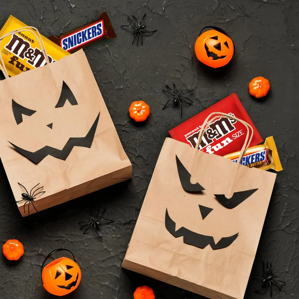 M&M'S Chocolate Candy and SNICKERS Fun Size Peanut and Peanut Butter Choclate Variety Assortment Candy Packs
