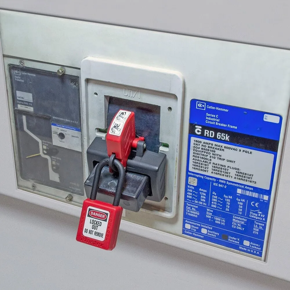 Master Lock Oversized Handle Circuit Breaker Lockout Device