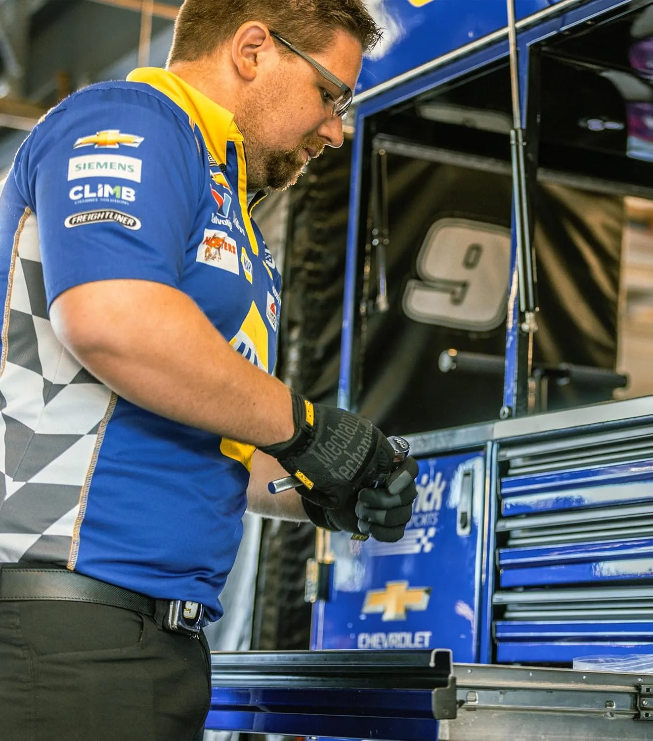 Mechanix Wear FastFit Work Gloves - Anti-Slip & Abrasion Resistant - Touchscreen Compatible