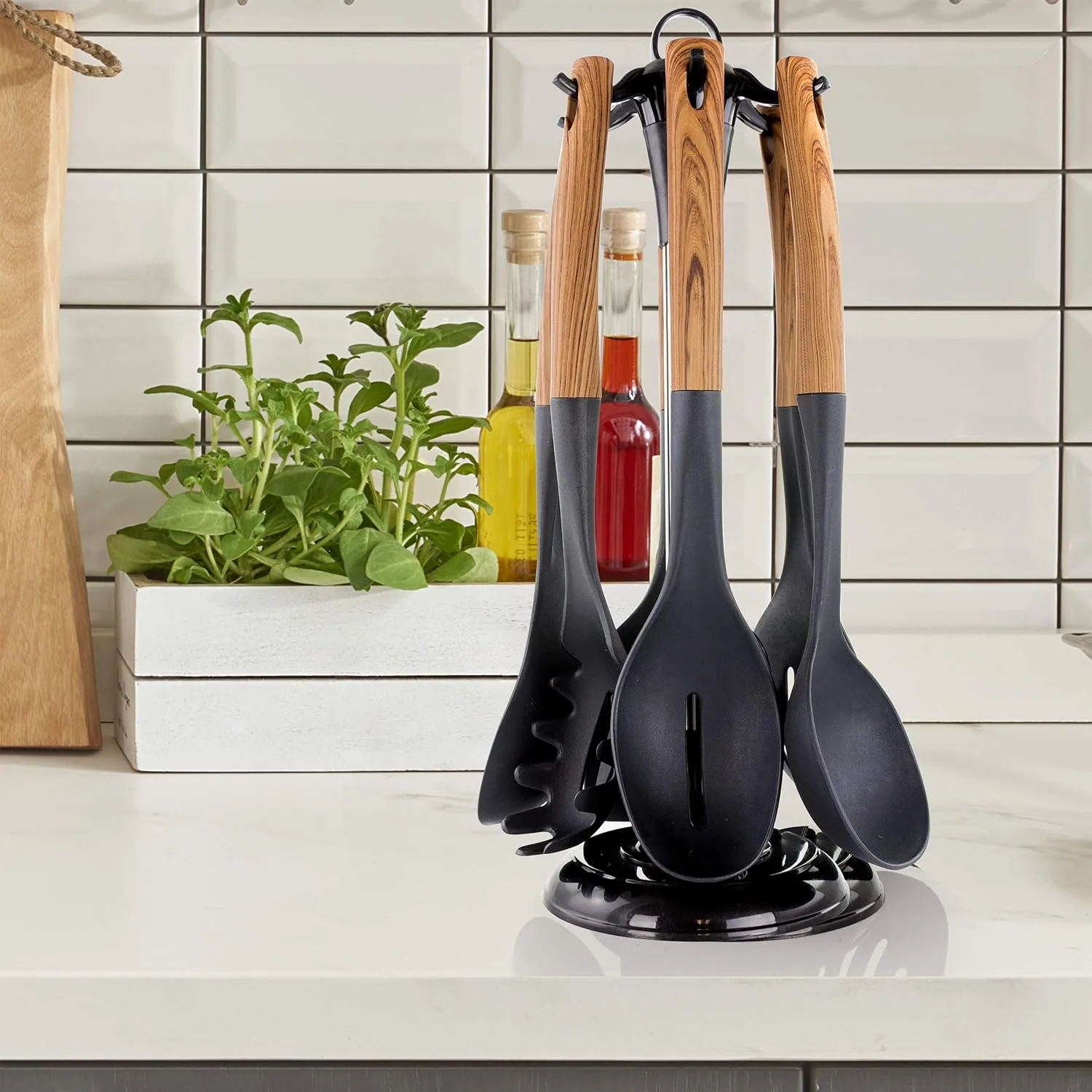 Megachef Nylon Tool Cookware Utensil Set, 7 Piece, Black and Wood Texture