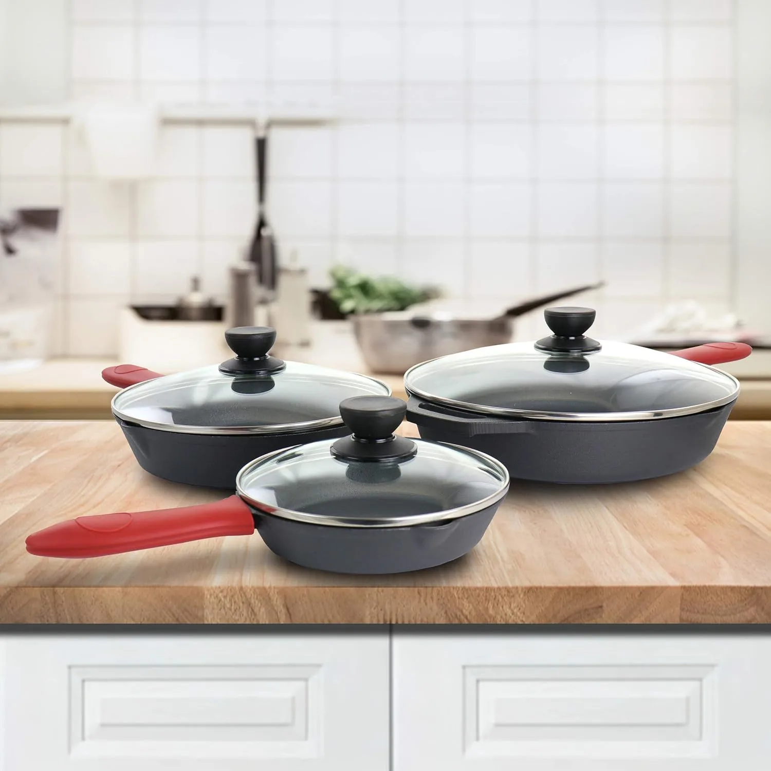 MegaChef Skillets with Lids Pre-Seasoned, 9 Piece Set, Black, Red