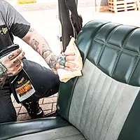Meguiar's Gold Class Leather & Vinyl Cleaner & Conditioner