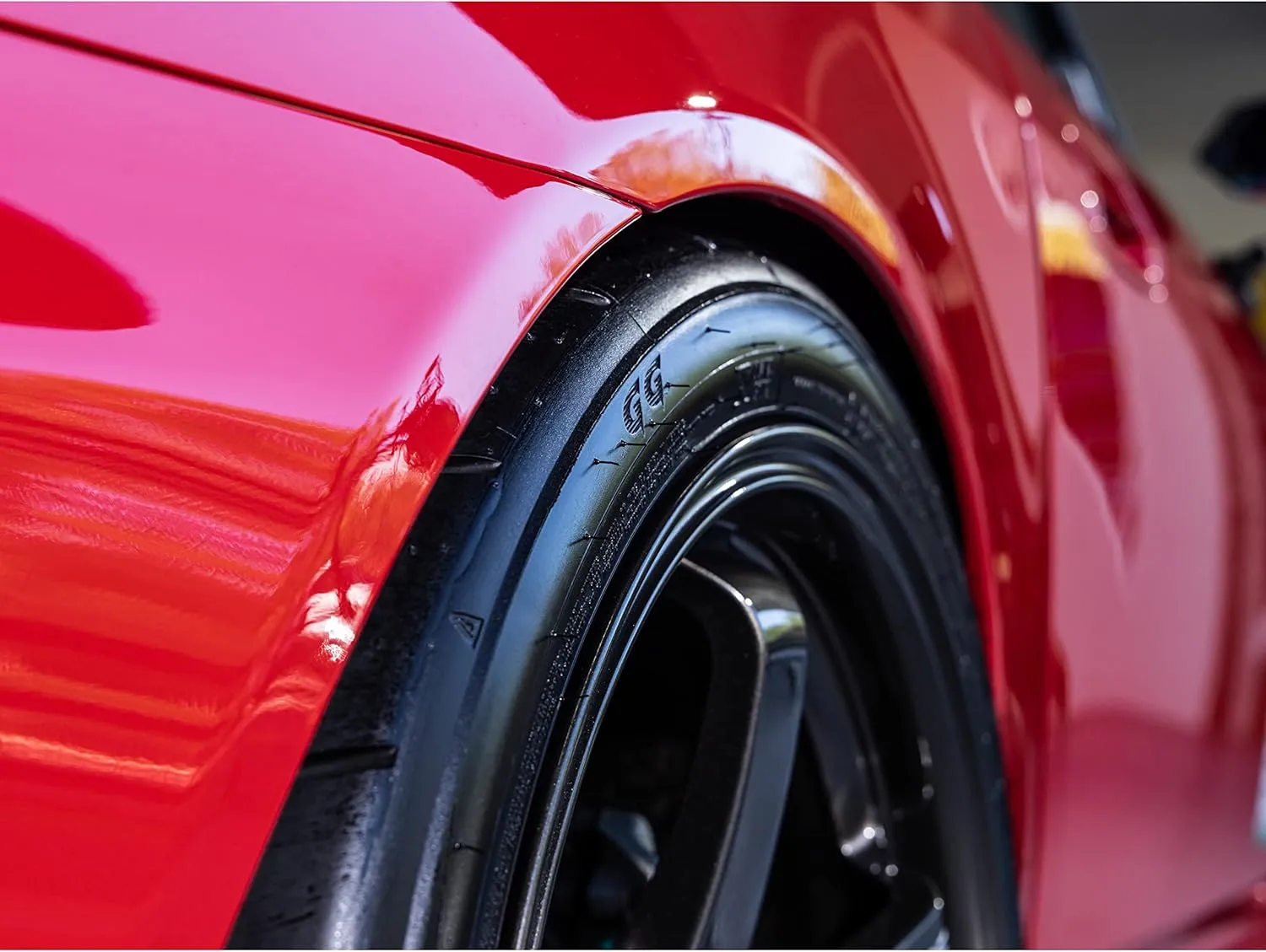 Meguiar's Hybrid Ceramic Tire Shine - Long-Lasting Shine That's Durable & Water-Resistant Hybrid Ceramic Technology - 16 Oz Spray