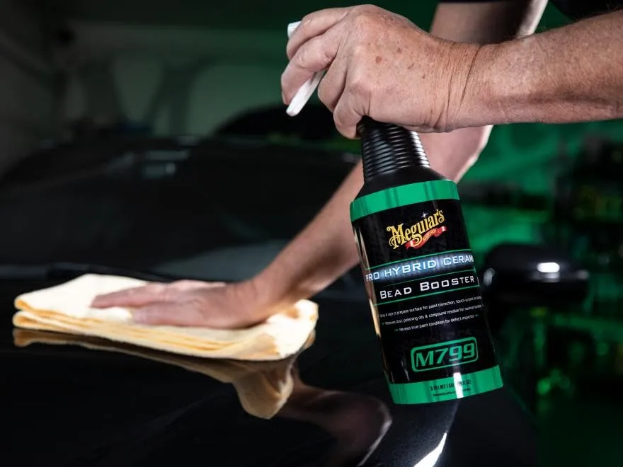 Meguiar’s M79932 Pro Ceramic Bead Booster, Ceramic Boost to Maintain Ceramic Coatings, 32 oz.