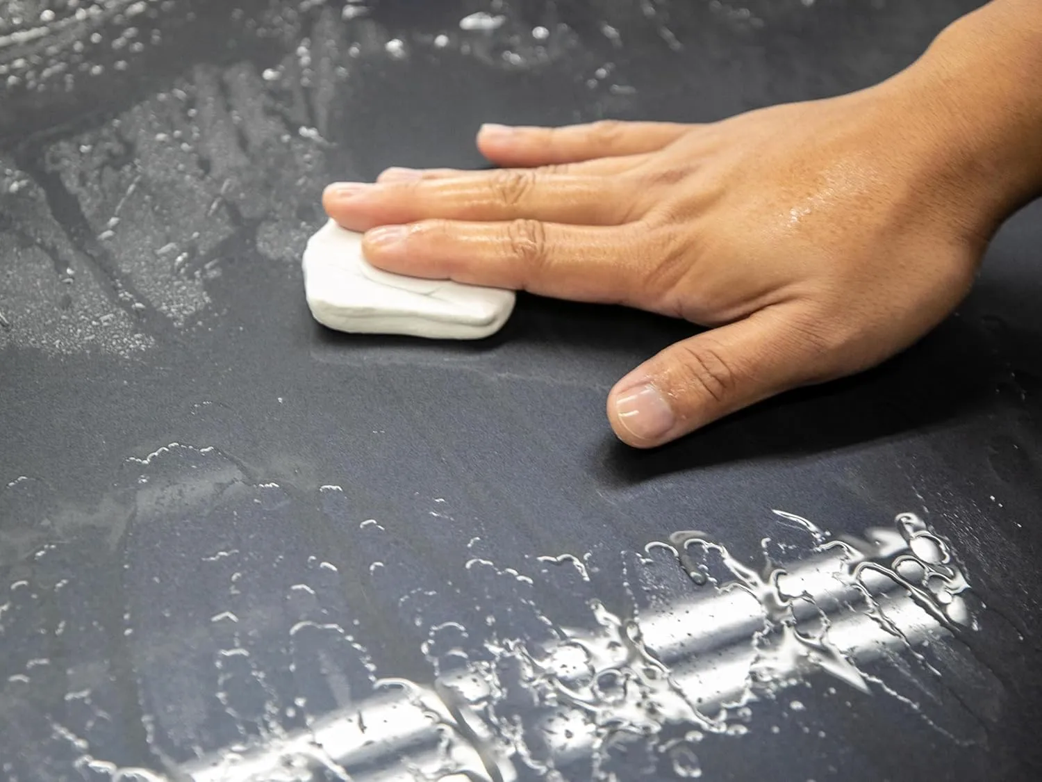 Meguiar's G191700 Smooth Surface Clay Kit, Safe and Easy Car Claying for Smooth as Glass Finish Clay Kit (180g)