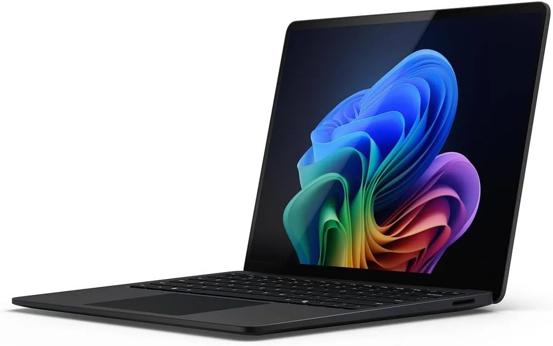 Microsoft Surface Laptop 7 13.8" Touchscreen Copilot+ PC Notebook - Qualcomm Snapdragon X Plus - 16 GB - 512 GB SSD - Graphite