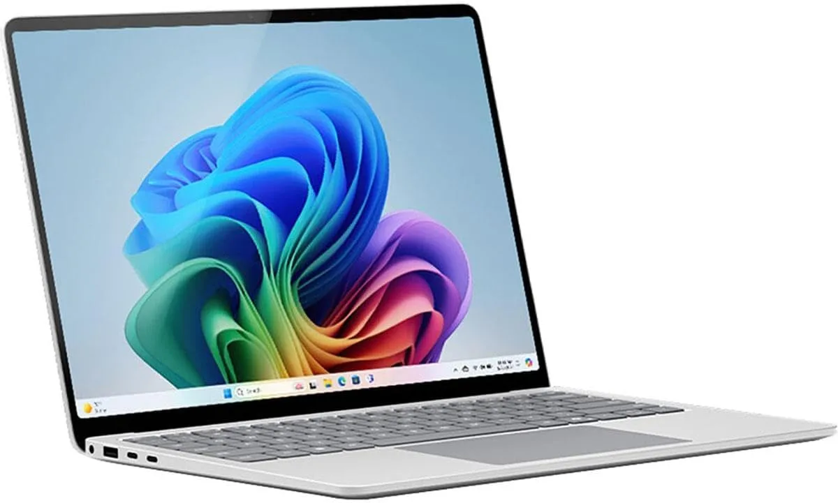 Microsoft Surface Laptop 7 15" Touchscreen Copilot+ PC Notebook - Intel Core Ultra 7 - 16GB - 256GB SSD - Platinum