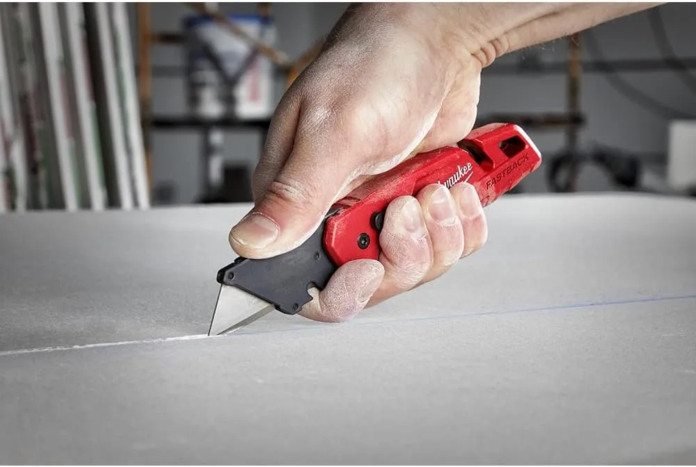 MILWAUKEE'S Folding Utility Knife,6-7/8" L (48221502)