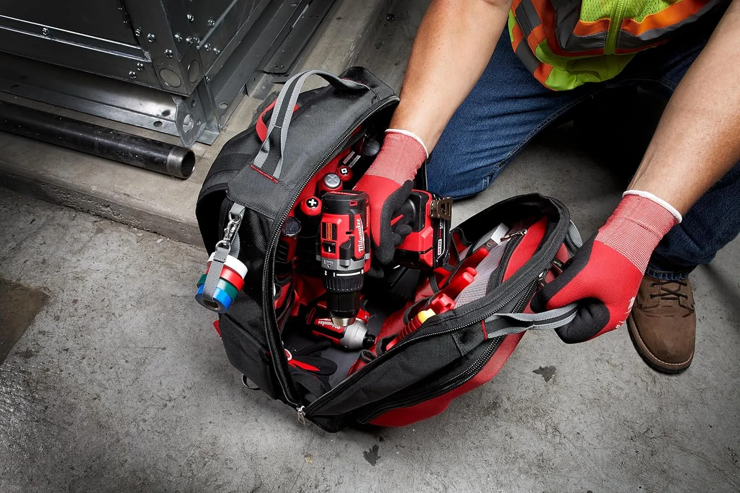 Milwaukee Backpack JOBSITE 48 Pckts 15IN 48-22-8301