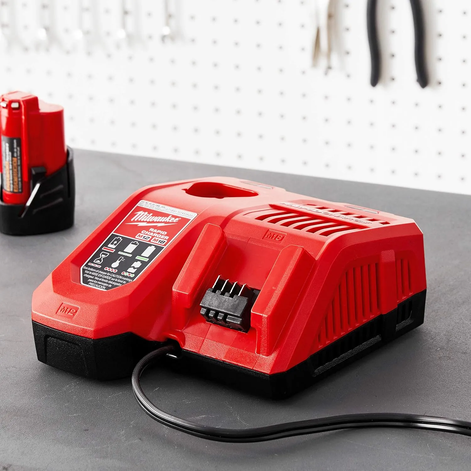 Milwaukee M18 & M12 Rapid Charger