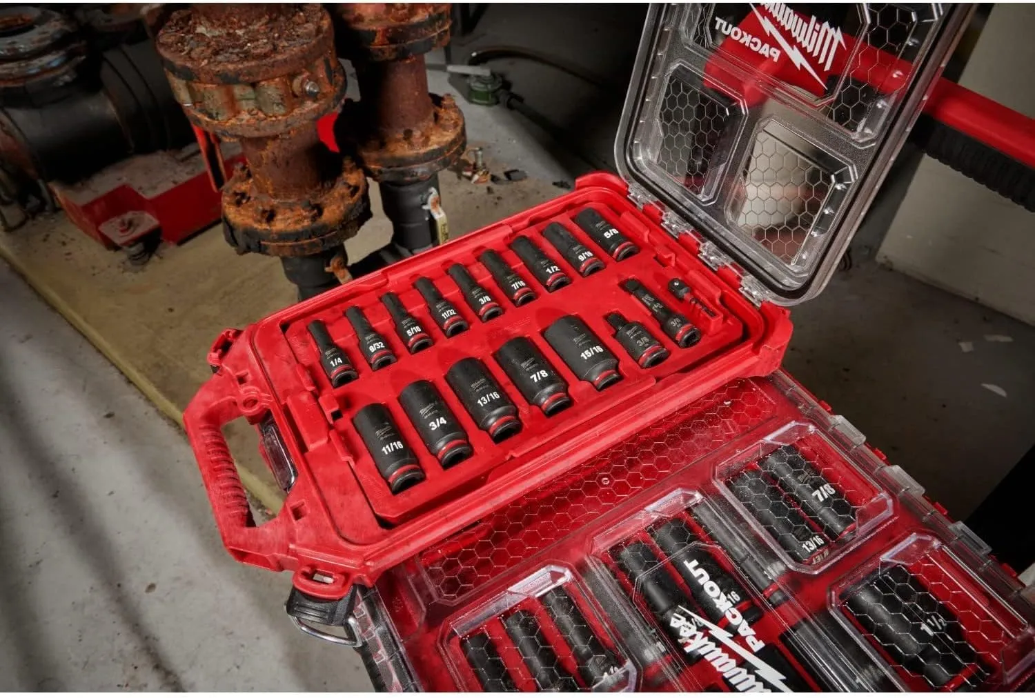 Milwaukee Shockwave Impact Duty Socket Set 3/8 Drive - 17PC SAE